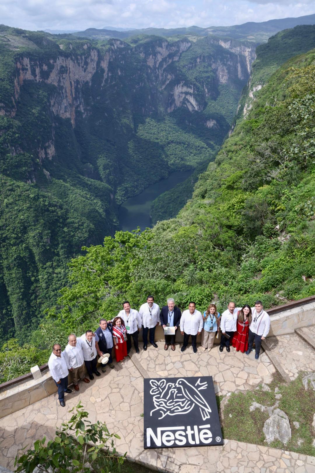 Cañón del Sumidero, Chiapas y equipo Nestlé México