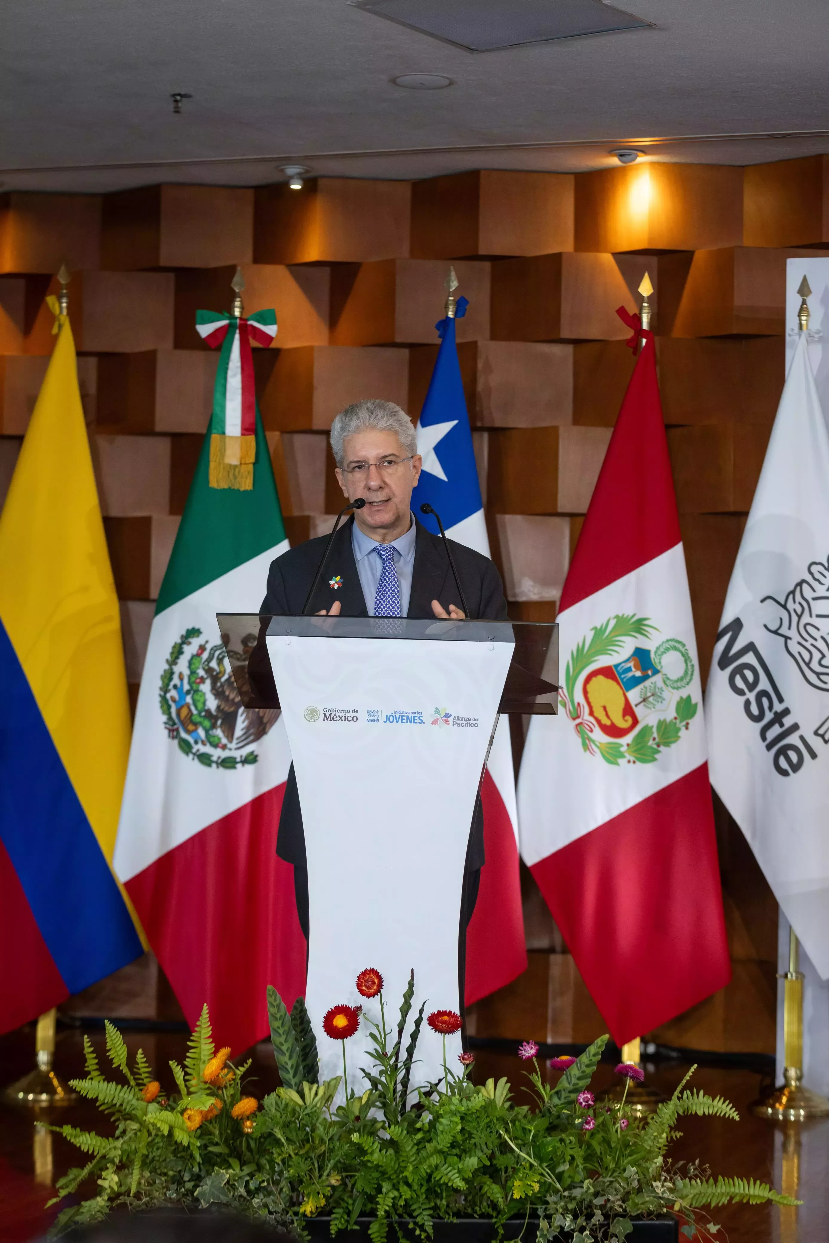 Nestlé y la secretaría de relaciones exteriores impulsan nueva etapa