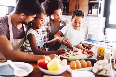 Cocinando en familia