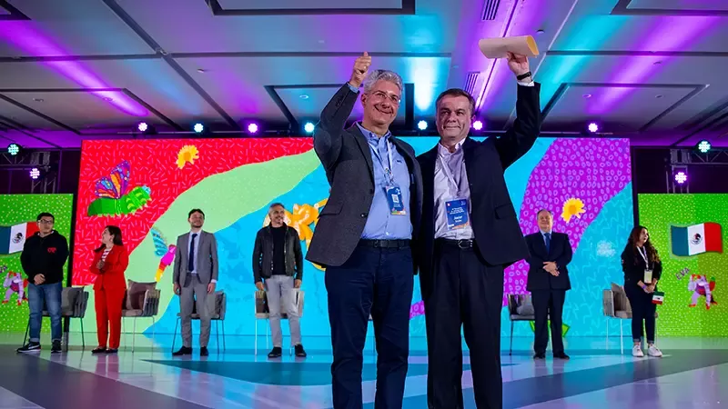 Fausto Costa en la clausura de la Alianza del Pacífico