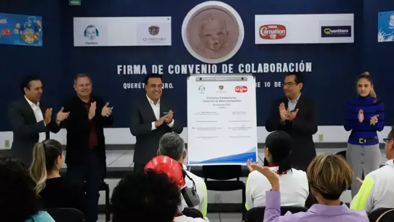Firma de convenio Nestlé y Querétaro