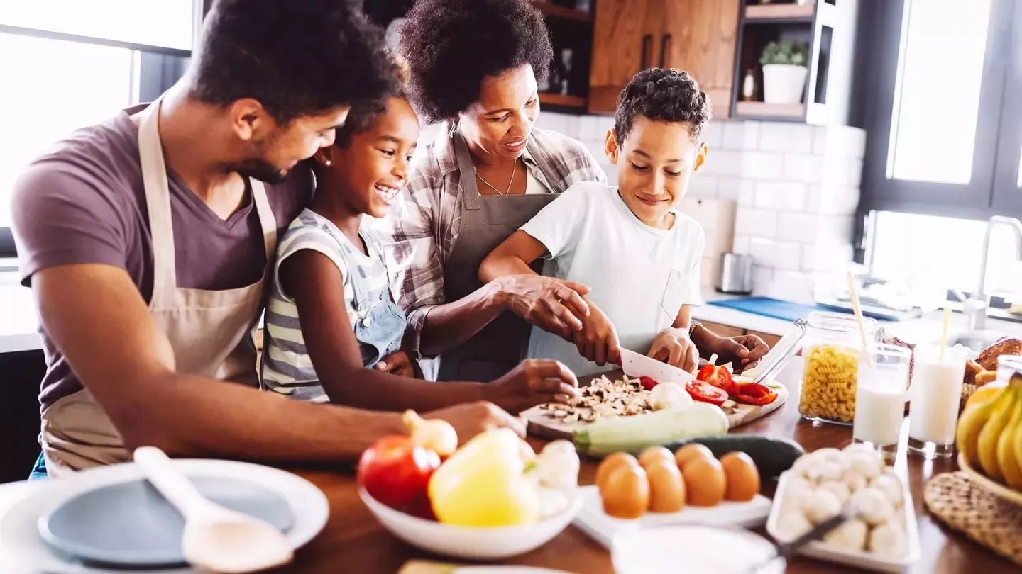 Cocinando en familia